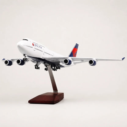 Delta Air Lines Boeing 747 1:150 Scale Model — view 3