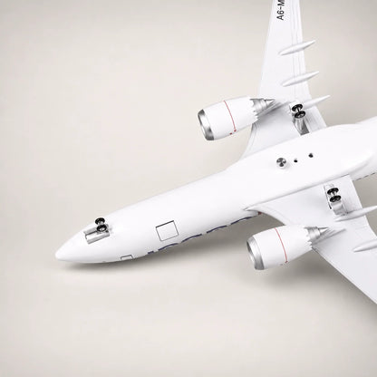 Flydubai Boeing 737 1:85 Scale Model — view 8
