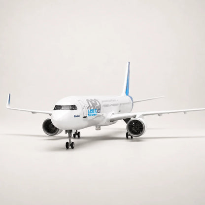 Airbus A321neo Prototype 1:100 Scale Model — view 7