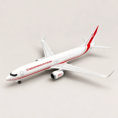 Polish Government Boeing 737 1:85 Scale Model — view 9