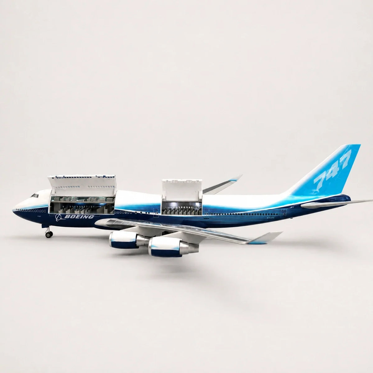 Boeing 747 Prototype 1:150 Scale Model — view 10