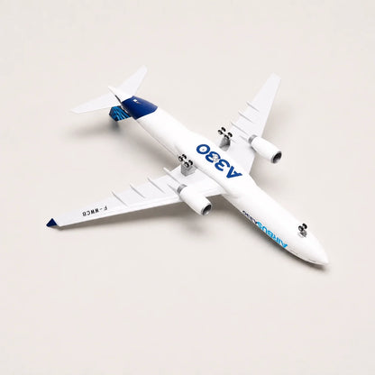 Airbus A330 Prototype 1:135 Scale Model — view 8