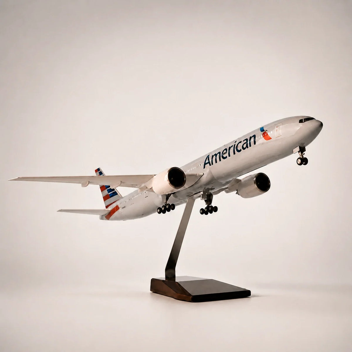 American Airlines Boeing 777 1:157 Scale Model — view 3