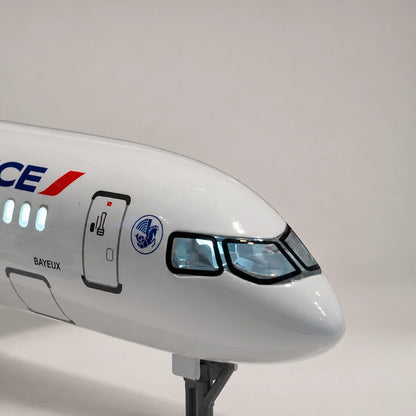 Air France Airbus A220-300 1:100 Scale Model — view 15
