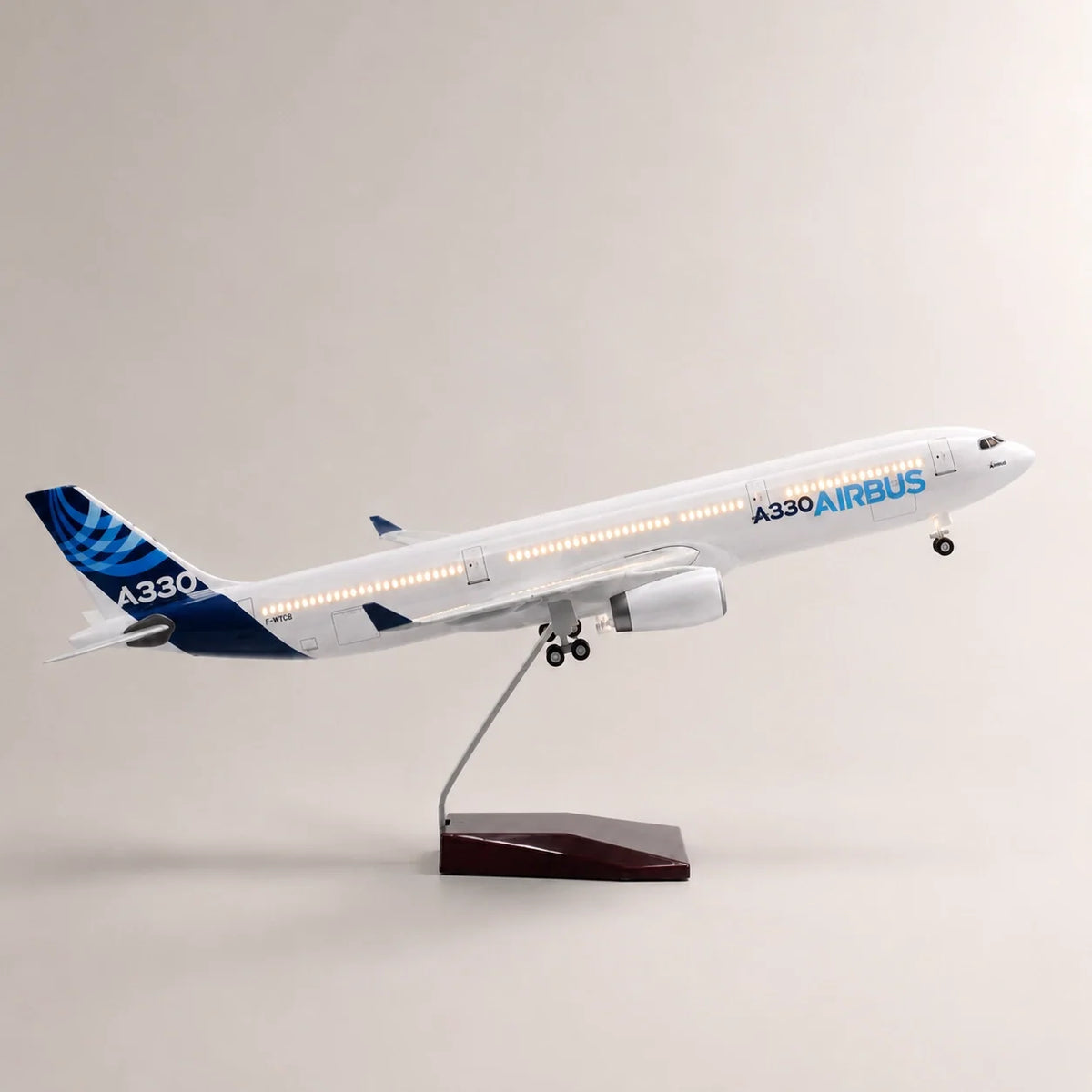Airbus A330 Prototype 1:135 Scale Model — view 4