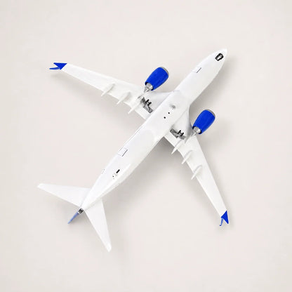 United Airlines Boeing 737 1:85 Scale Model — view 6