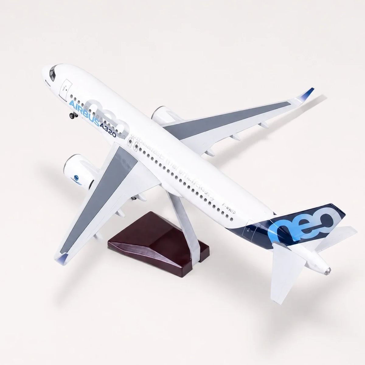 Airbus A320neo Prototype 1:80 Scale Model — view 3