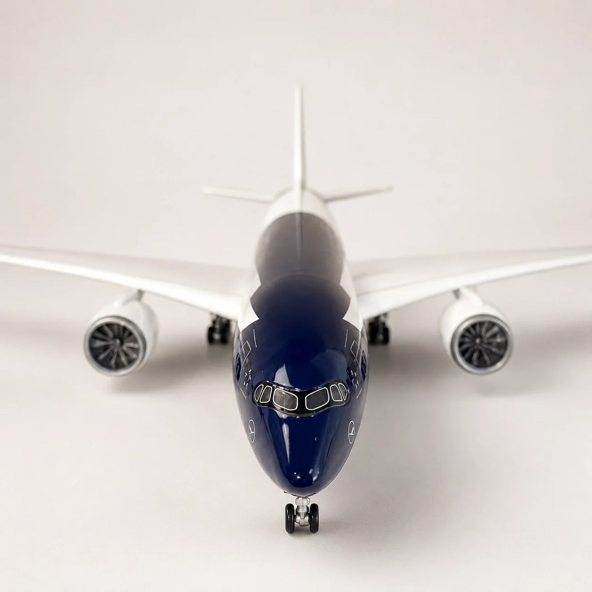Lufthansa Airbus A350 100 Years Edition 1:142 Scale Model — view 9