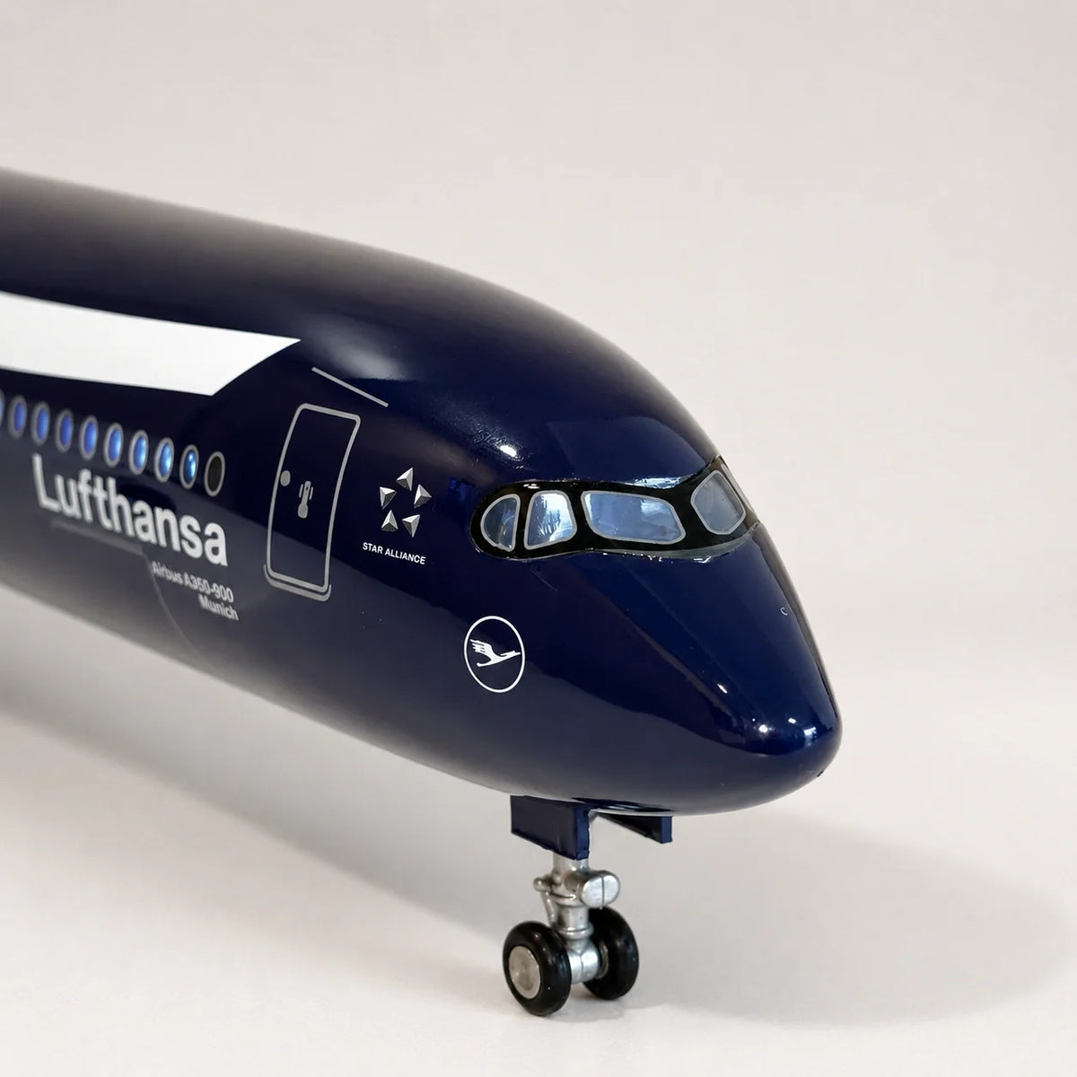 Lufthansa Airbus A350 100 Years Edition 1:142 Scale Model — view 11