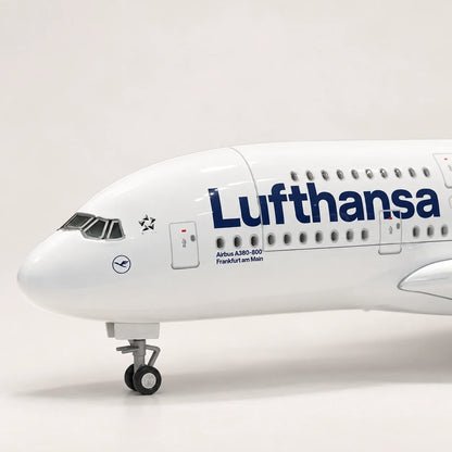 Lufthansa Airbus A380 New Livery 1:160 Scale Model — view 16
