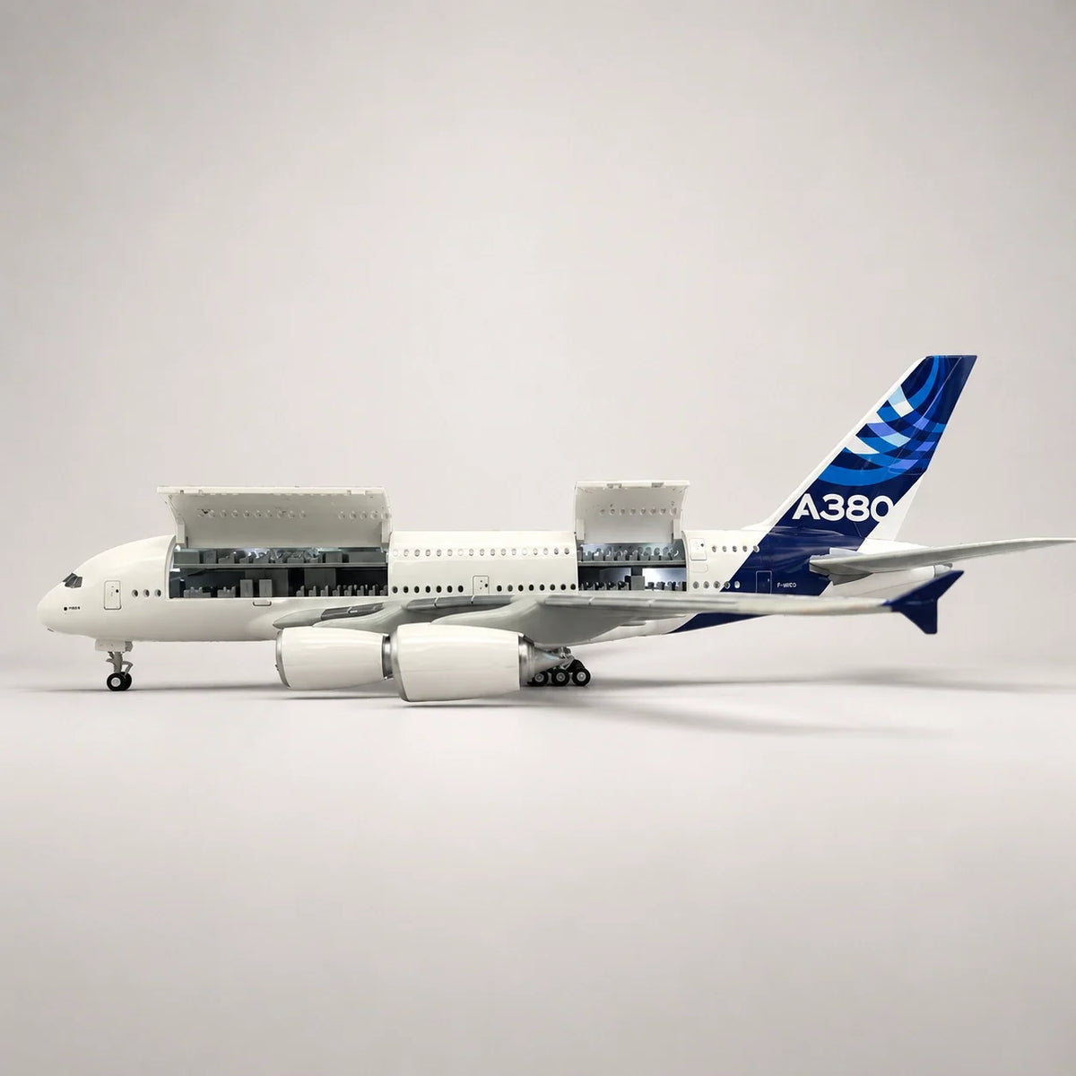 Airbus A380 Prototype 1:160 Scale Model — view 13