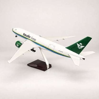 Saudia Cargo Boeing 777F 1:135 Scale Model — view 3