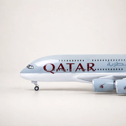 Qatar Airways Airbus A380 1:160 Scale Model — view 12