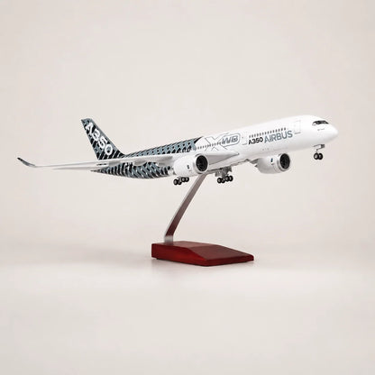 Airbus A350 XWB Prototype Carbon Fibre Livery 1:142 Scale Model — view 2