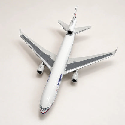 Malaysia Airlines McDonnell Douglas MD-11 1:130 Scale Model — view 7
