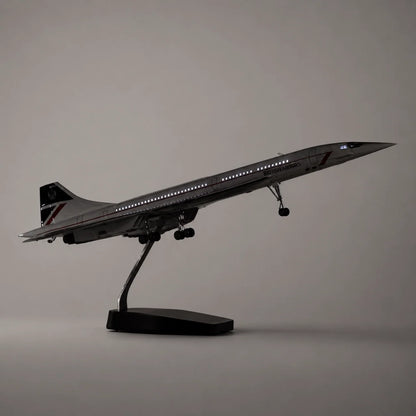 Singapore Airlines Concorde 1:125 Scale Model — view 5