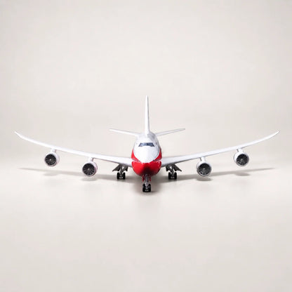 Boeing 747-8 Intercontinental Prototype 1:150 Scale Model — view 9