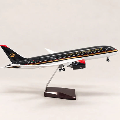 Royal Jordanian Boeing 787-8 1:130 Scale Model — view 2