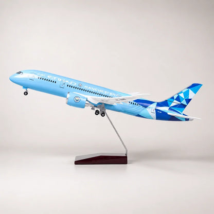 Etihad Airways Boeing 787 Manchester City Edition 1:130 Scale Model