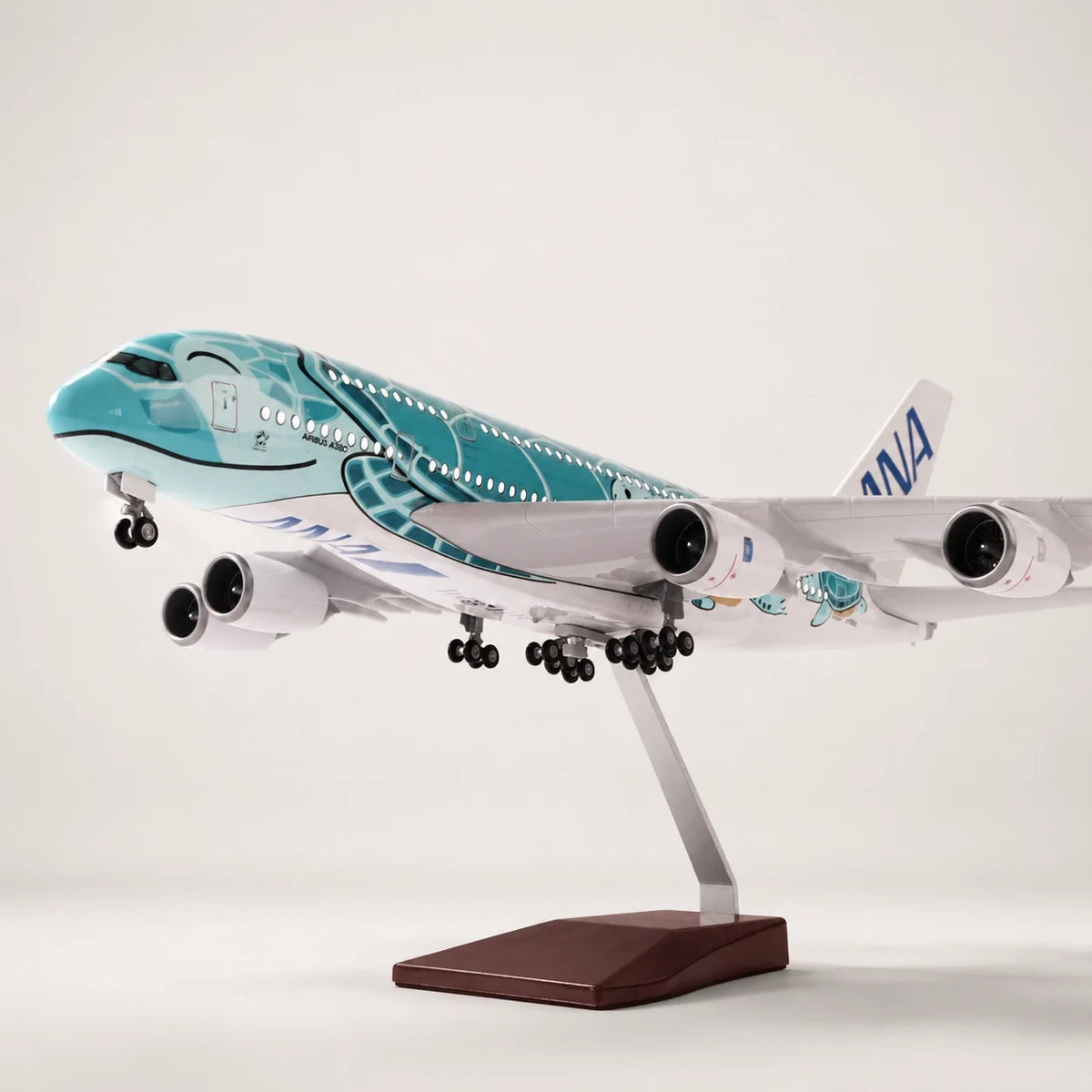 All Nippon Airways Airbus A380 "Flying Honu" Lani 1:160 Scale Model — view 3